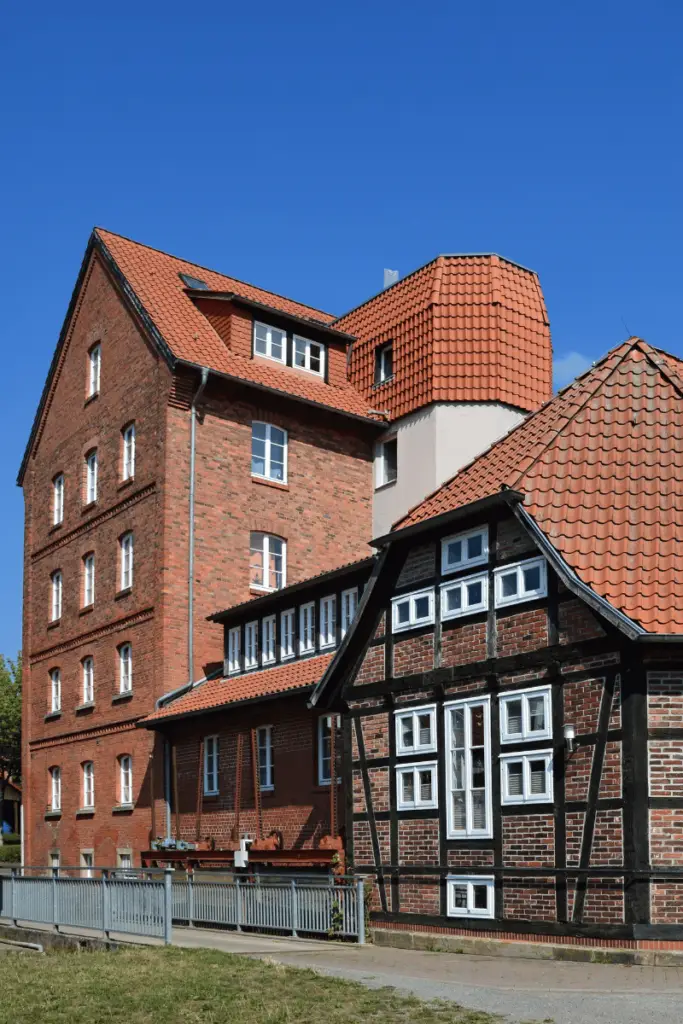 Umzugsunternehmen-Hochk Neustadt-am-Rübenberge